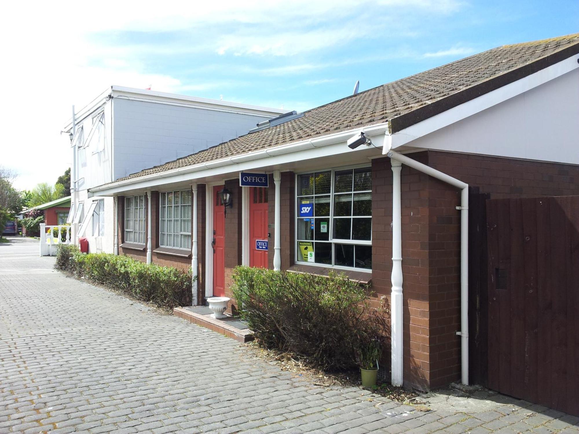 Ferry Motel Christchurch Exterior photo