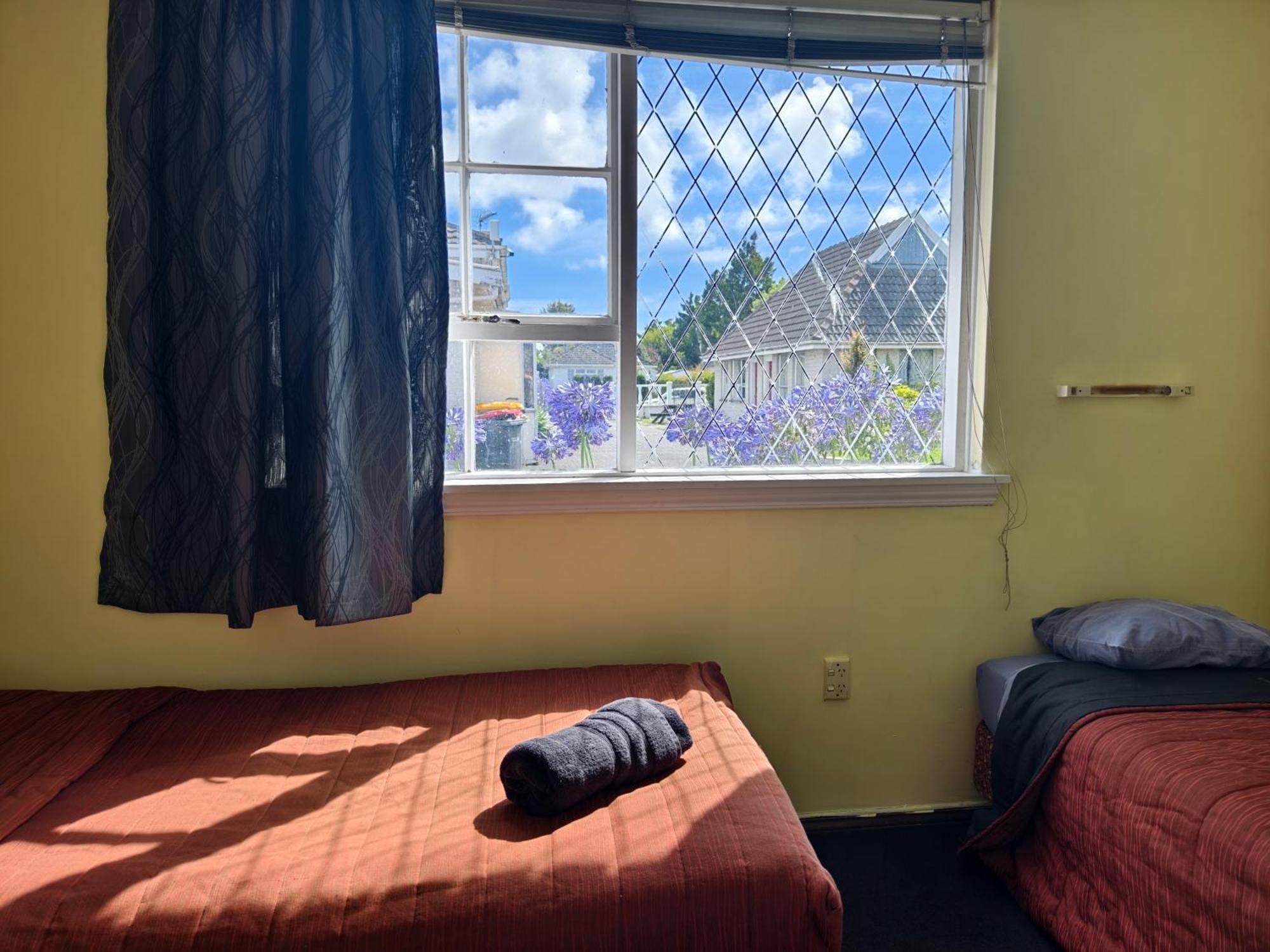 Ferry Motel Christchurch Exterior photo