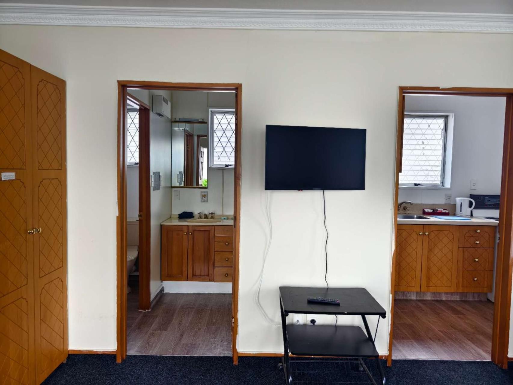 Ferry Motel Christchurch Exterior photo