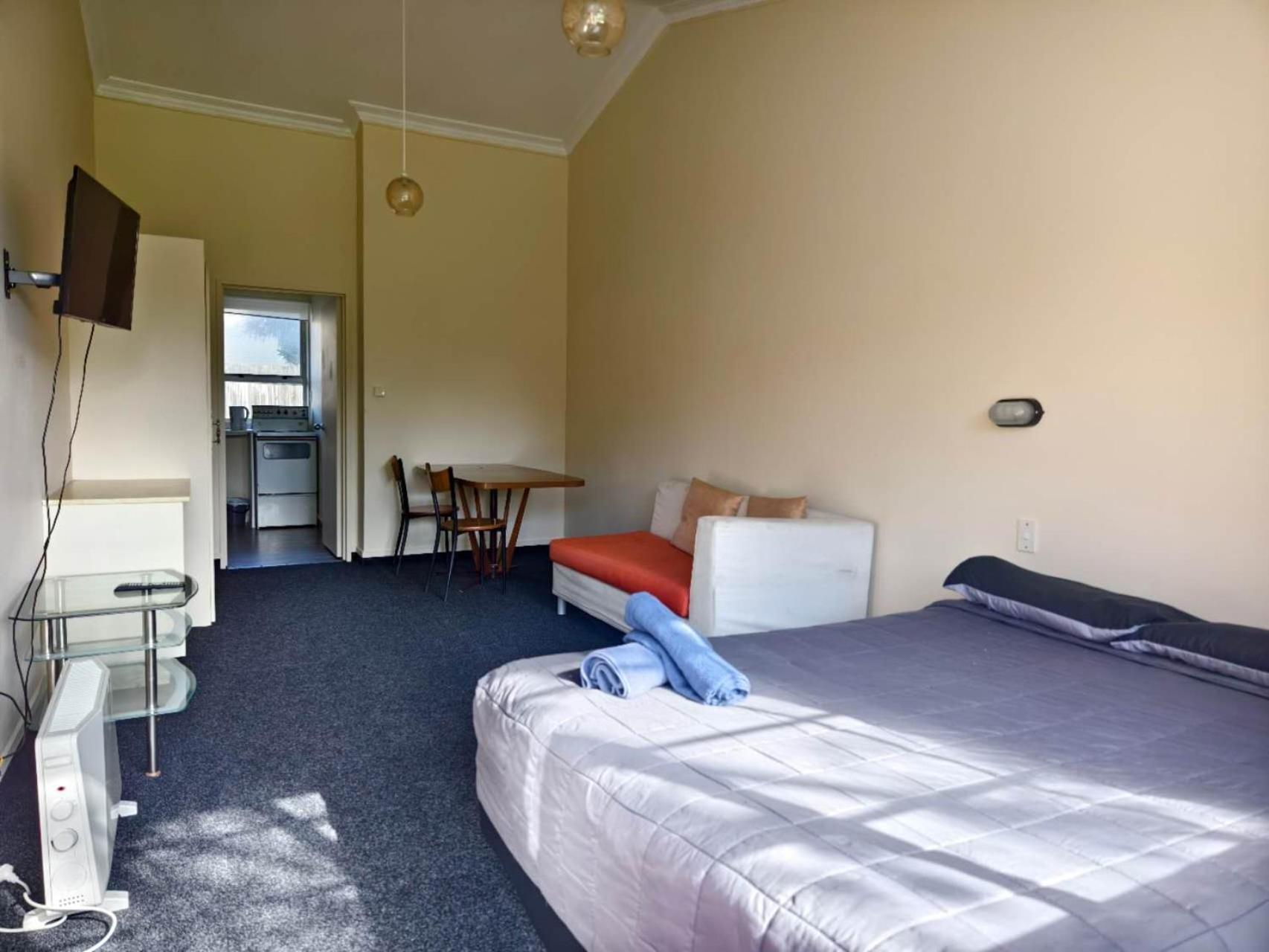 Ferry Motel Christchurch Exterior photo